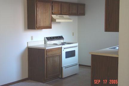 kitchen smaller.view2.brighter.jpg -                                
